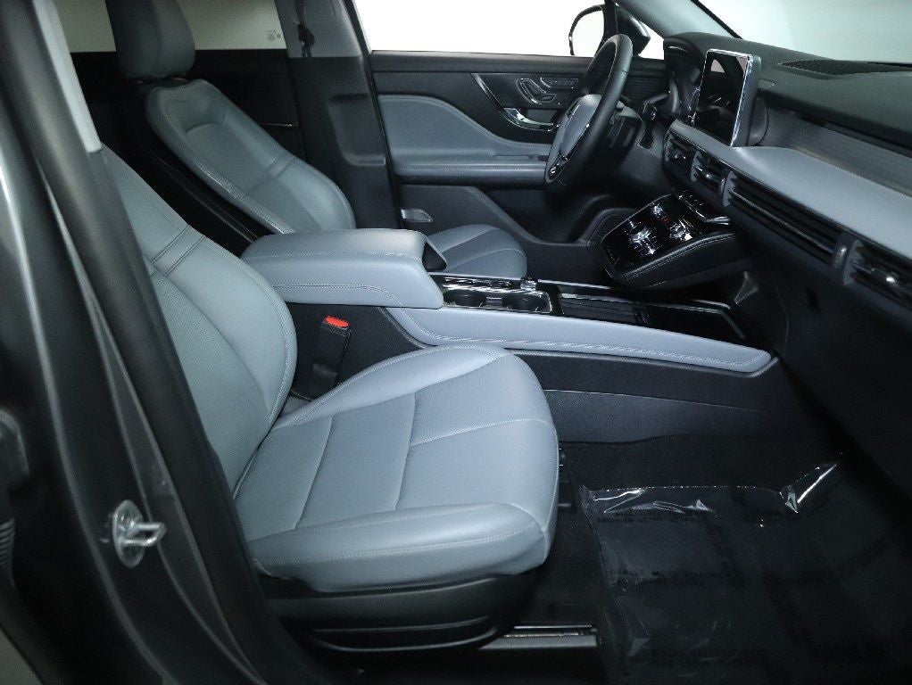 2022 Lincoln Corsair Standard AWD