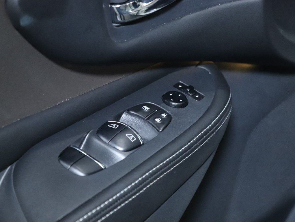 2023 Nissan Murano SL Moonroof Package AWD