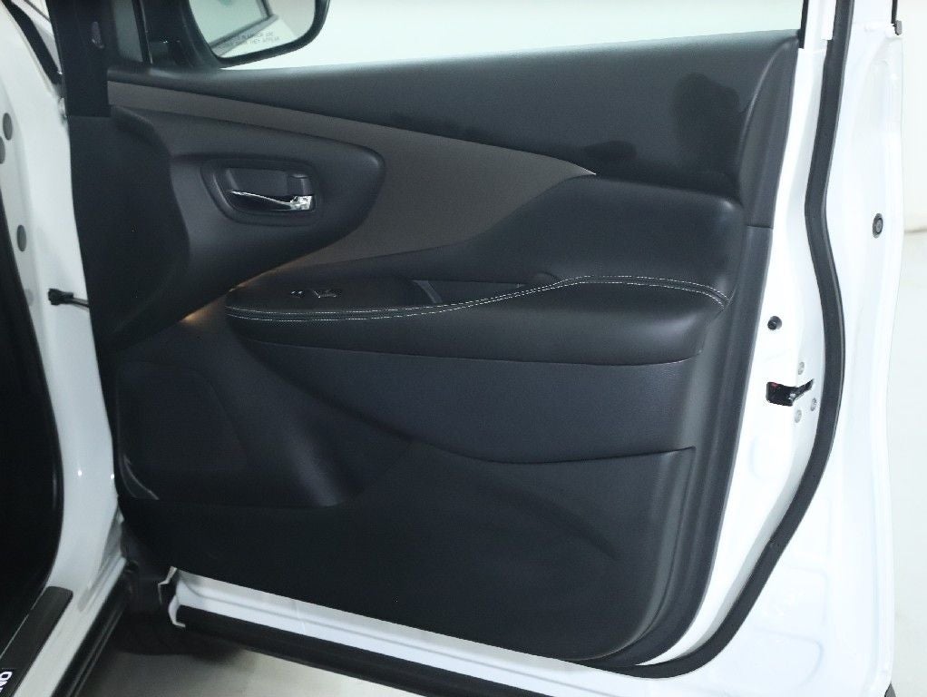 2023 Nissan Murano SL Moonroof Package AWD