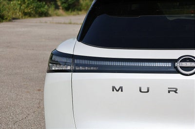 2025 Nissan Murano SV