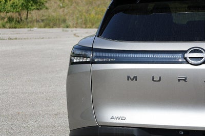 2025 Nissan Murano SL