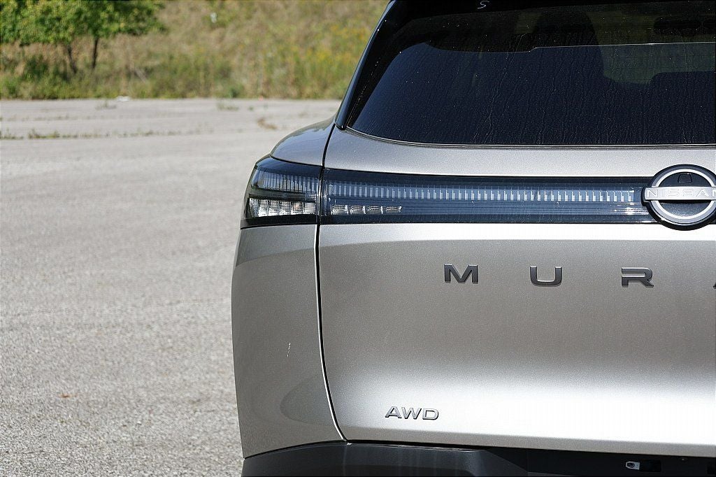 2025 Nissan Murano SL
