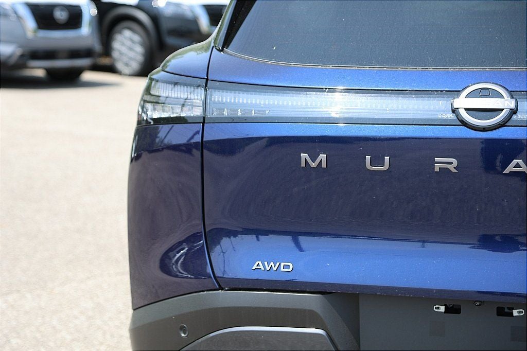 2025 Nissan Murano SL
