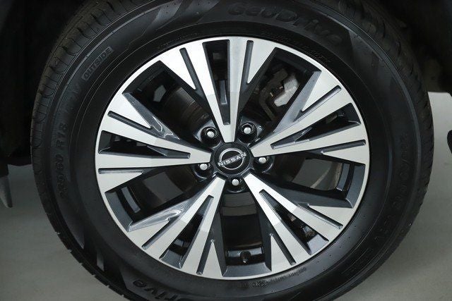 2023 Nissan Rogue SV AWD