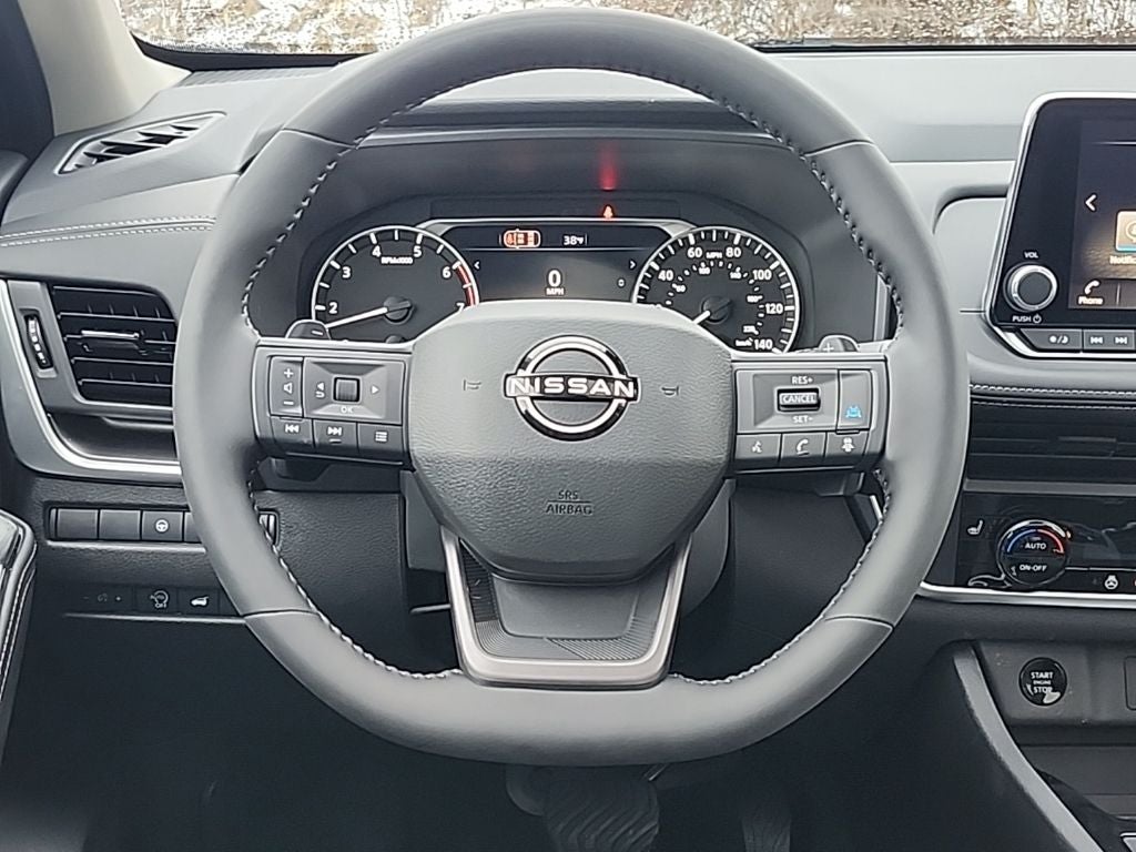 2026 Nissan Rogue Dark Armor