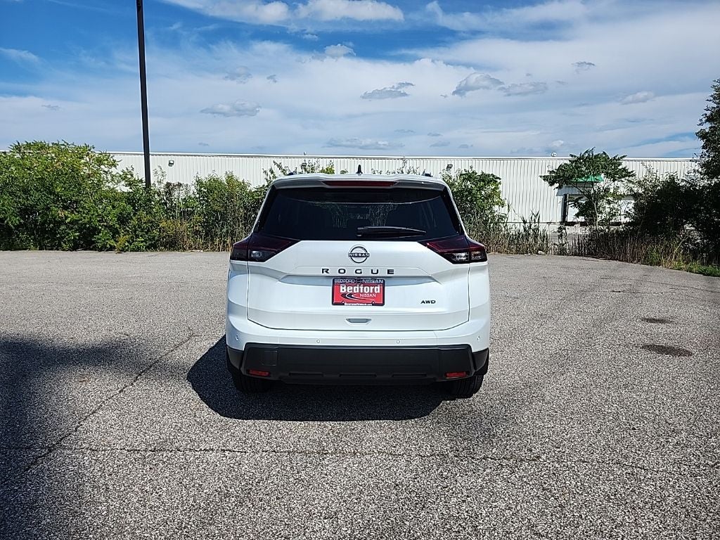 2026 Nissan Rogue Dark Armor