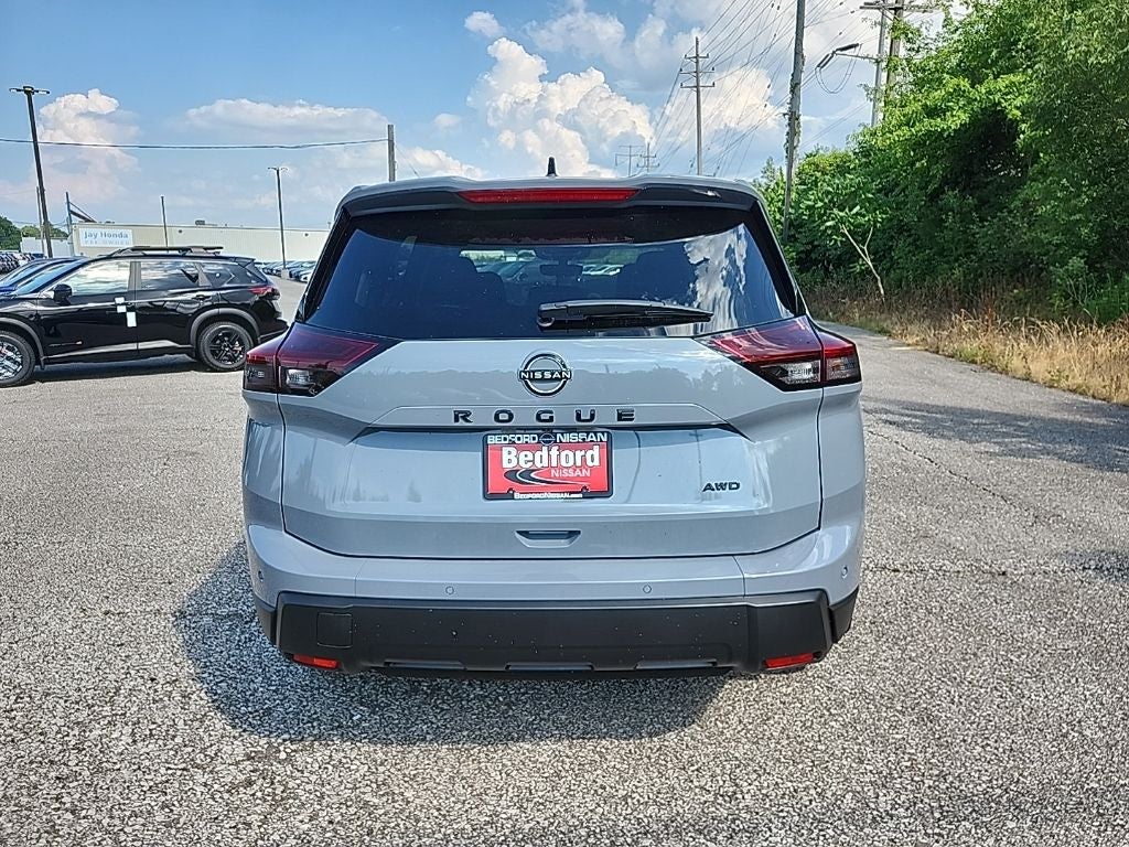 2026 Nissan Rogue Dark Armor