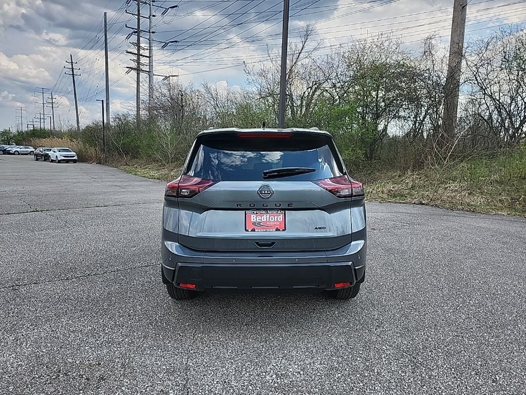 2026 Nissan Rogue Dark Armor