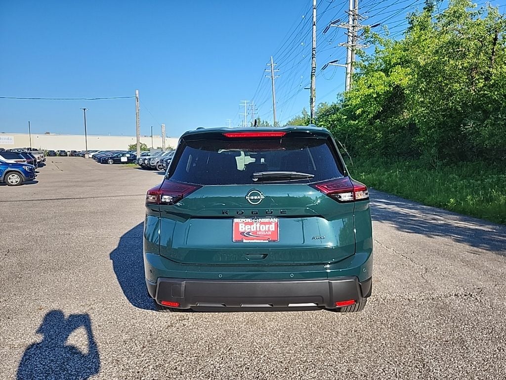 2026 Nissan Rogue Dark Armor