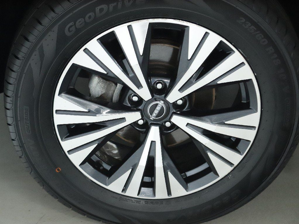 2023 Nissan Rogue SV Premium AWD