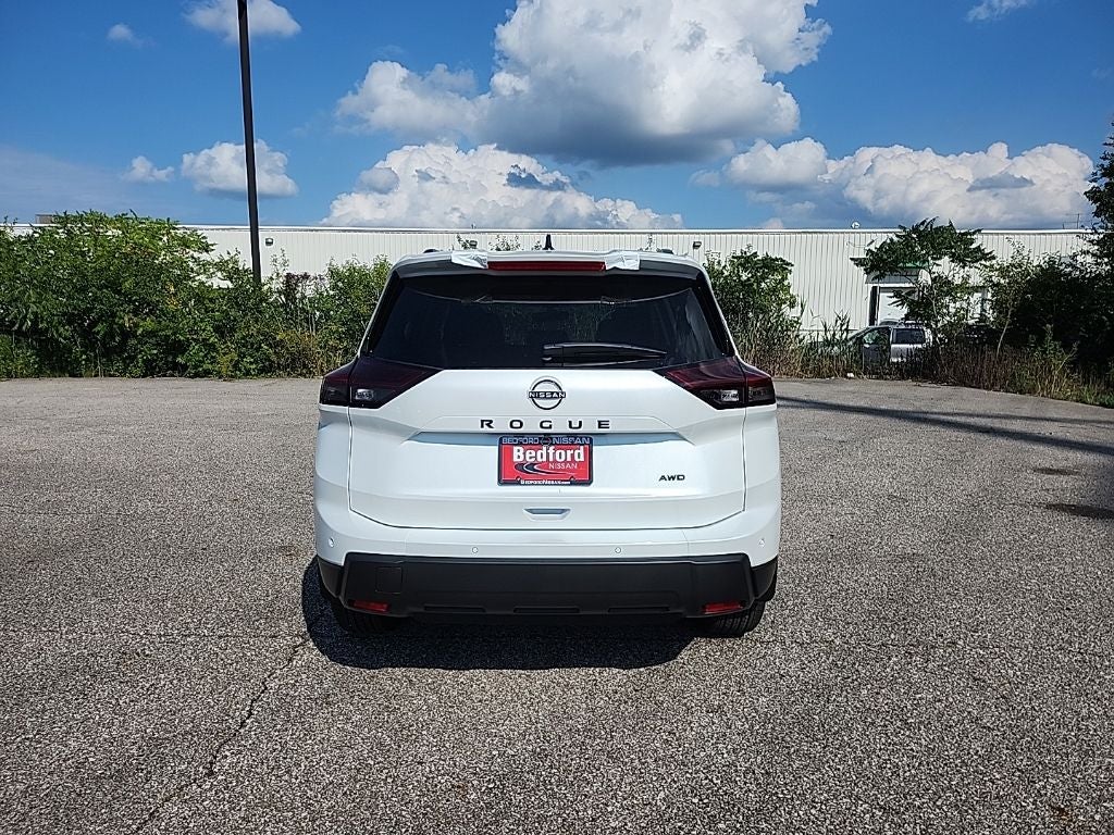 2026 Nissan Rogue Dark Armor