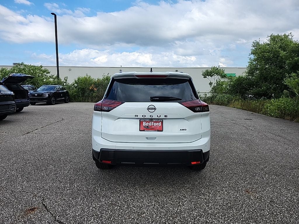 2026 Nissan Rogue Dark Armor