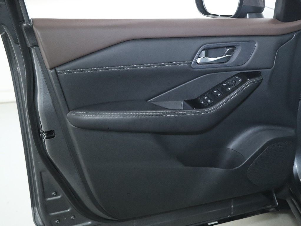 2023 Nissan Rogue SV Premium AWD