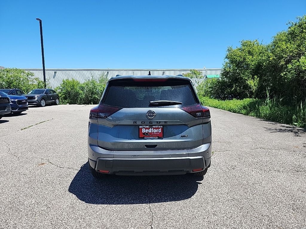2026 Nissan Rogue Dark Armor