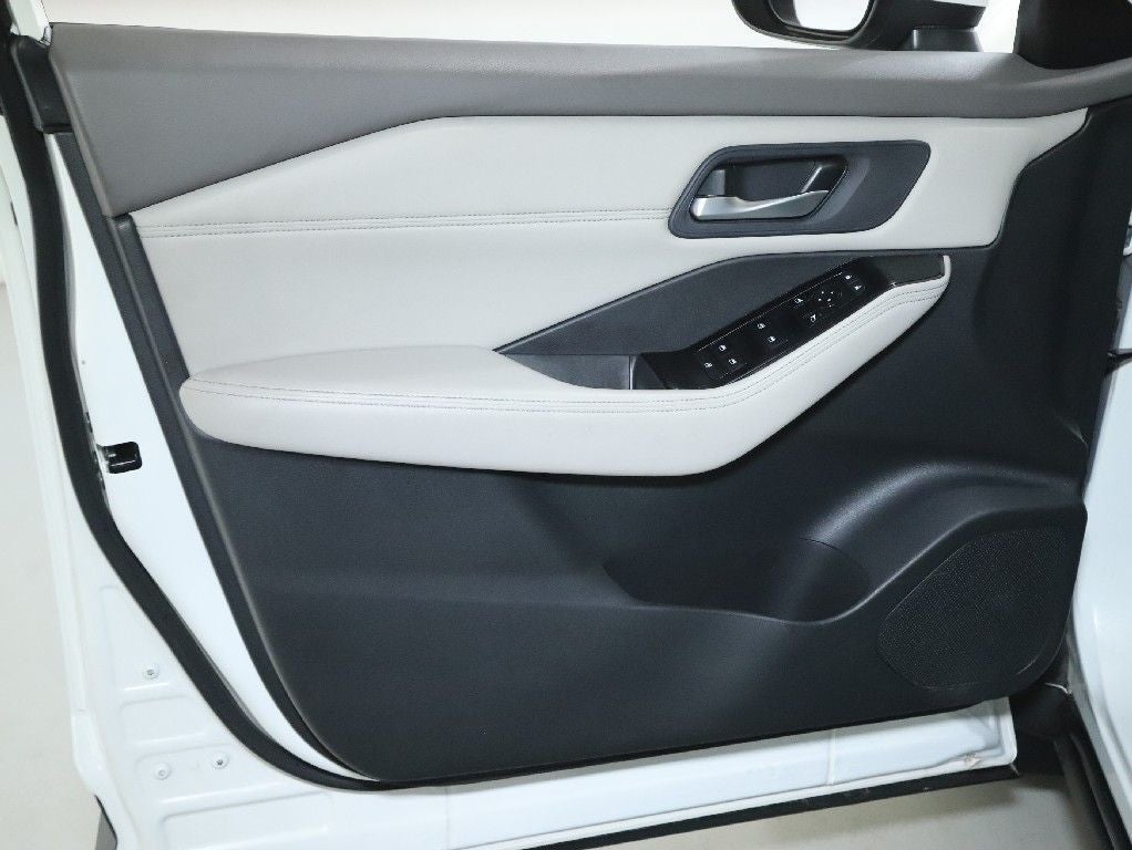 2023 Nissan Rogue SV Premium AWD