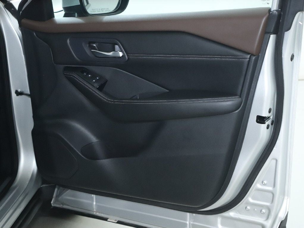 2023 Nissan Rogue SV Premium AWD