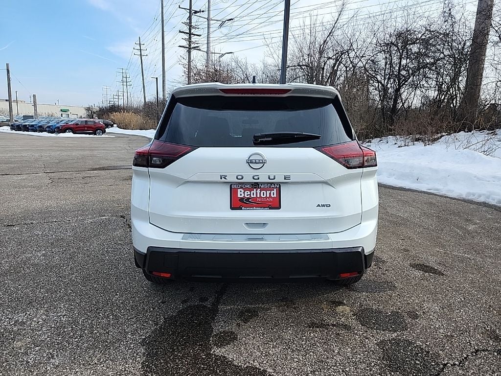 2026 Nissan Rogue SV