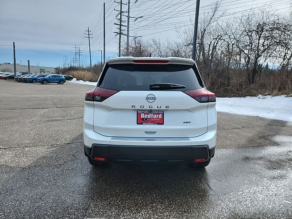 2026 Nissan Rogue SV