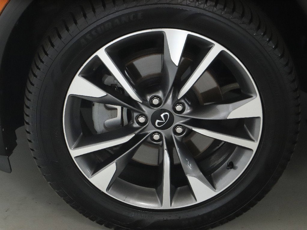 2022 INFINITI QX60 LUXE AWD