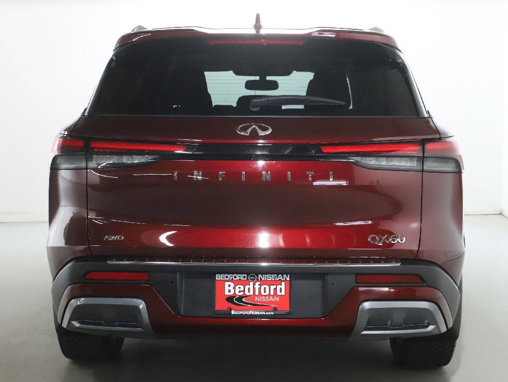 2022 INFINITI QX60 LUXE AWD