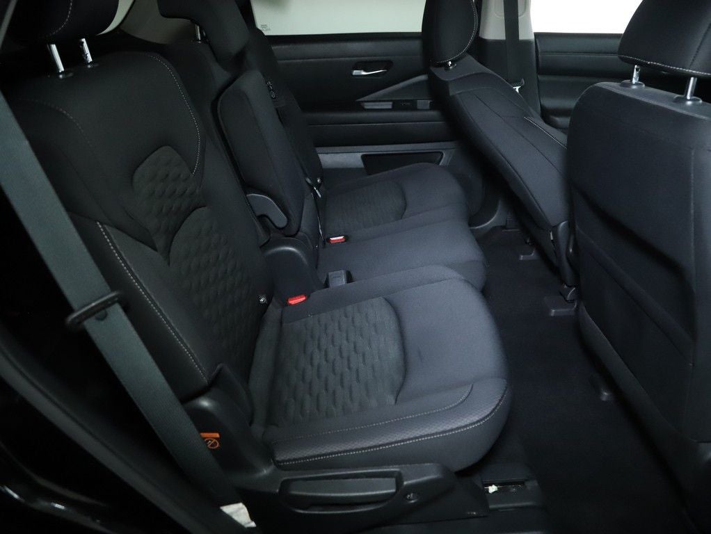 2022 Nissan Pathfinder S AWD