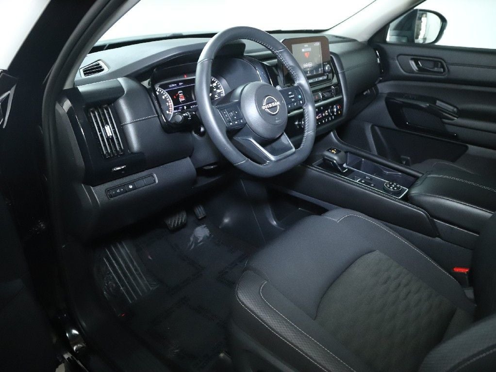 2024 Nissan Pathfinder SV AWD