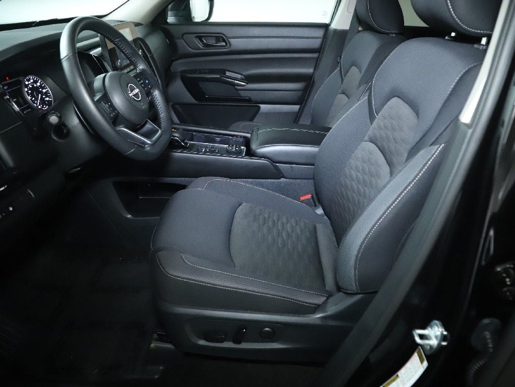 2024 Nissan Pathfinder SV AWD