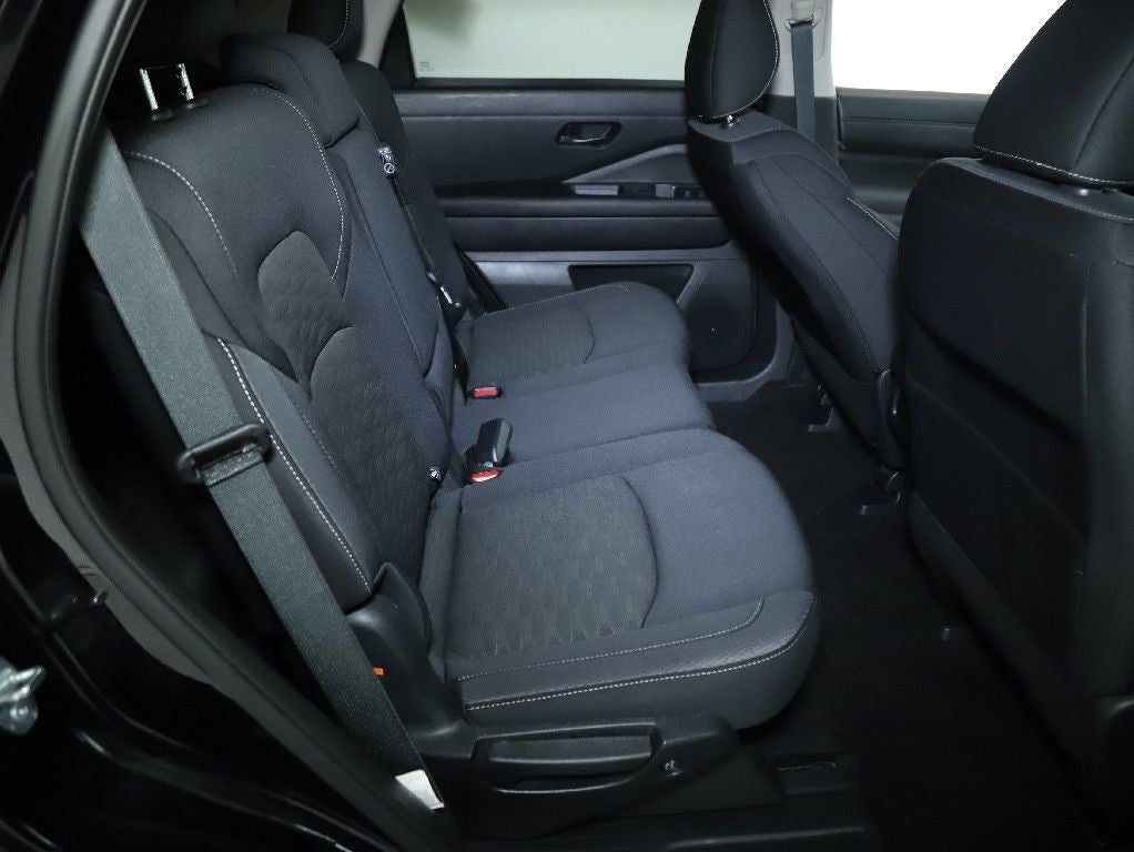 2024 Nissan Pathfinder SV AWD