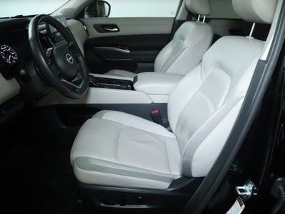 2023 Nissan Pathfinder SL Premium AWD