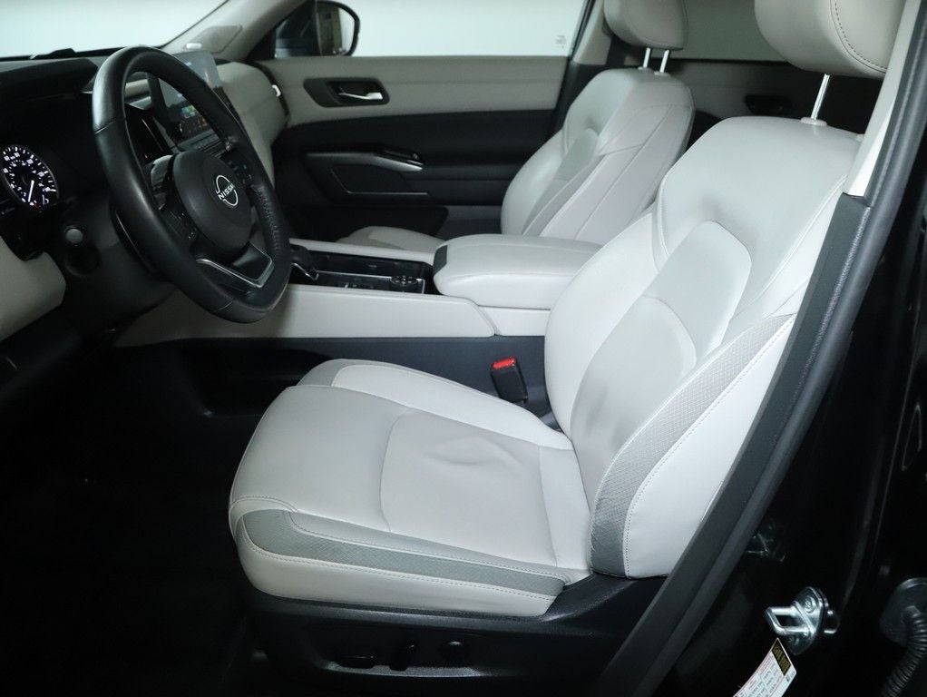 2023 Nissan Pathfinder SL Premium AWD