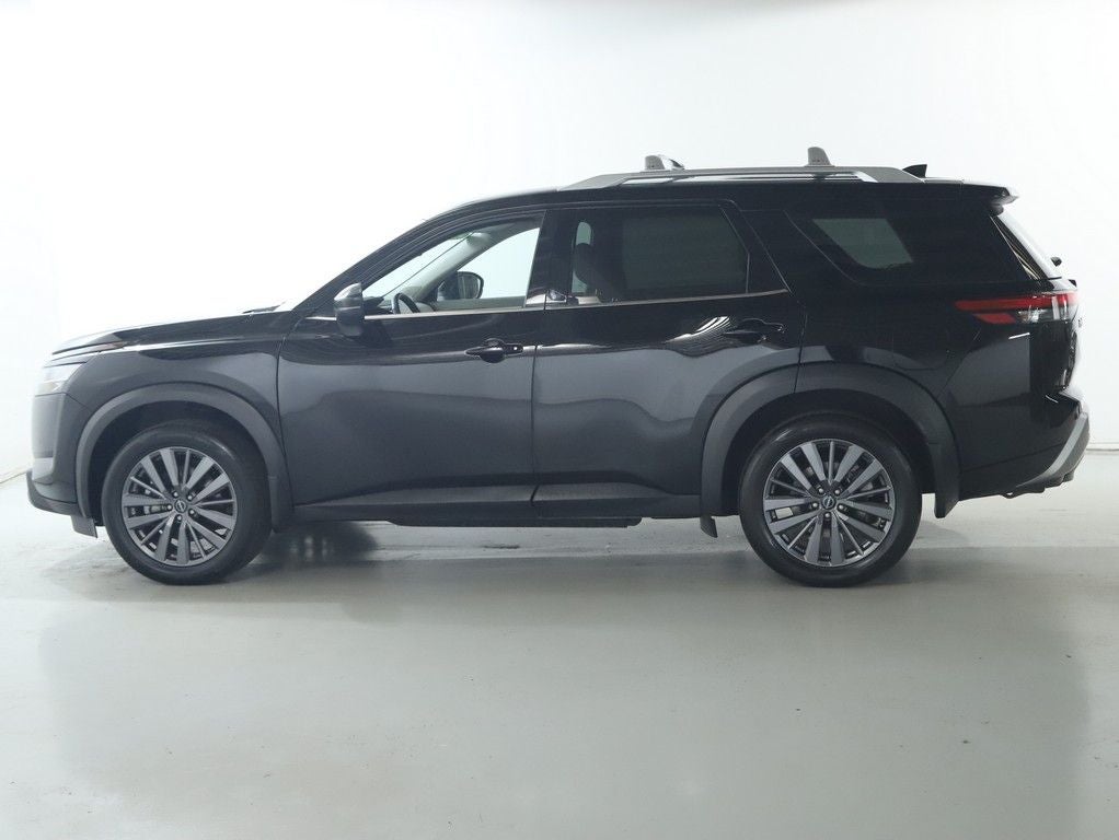 2023 Nissan Pathfinder SL Premium AWD