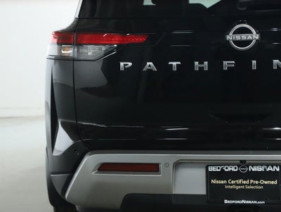 2023 Nissan Pathfinder SL Premium AWD