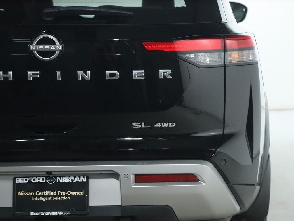 2023 Nissan Pathfinder SL Premium AWD