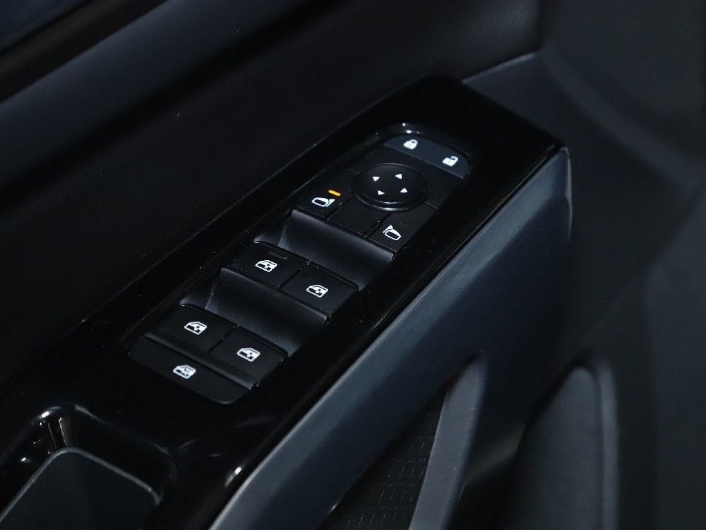 2023 Nissan Pathfinder SL Premium AWD