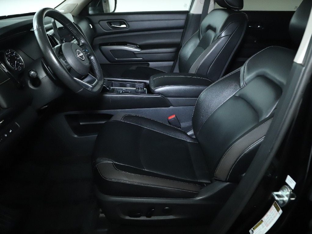 2023 Nissan Pathfinder SL Premium AWD