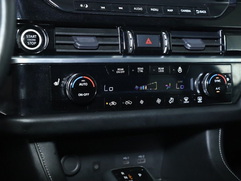 2023 Nissan Pathfinder SL Premium AWD