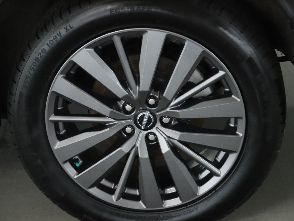 2023 Nissan Pathfinder SL Premium AWD