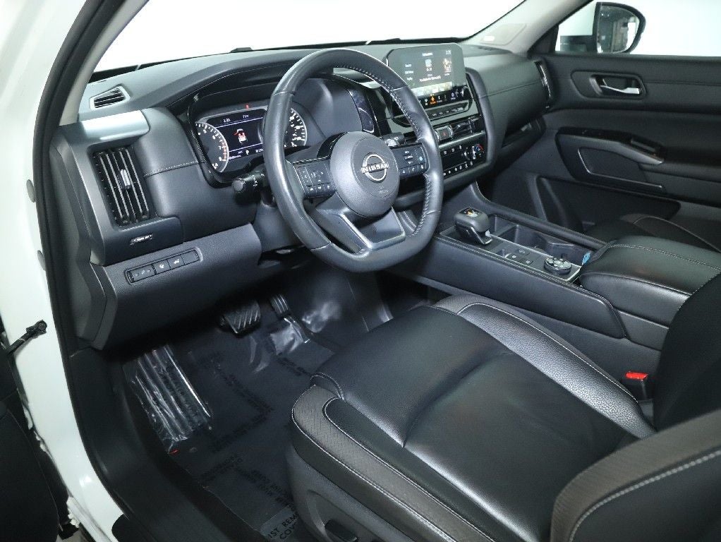 2023 Nissan Pathfinder SL Premium AWD