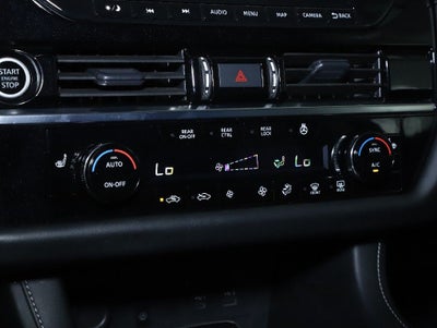 2023 Nissan Pathfinder SL Premium AWD