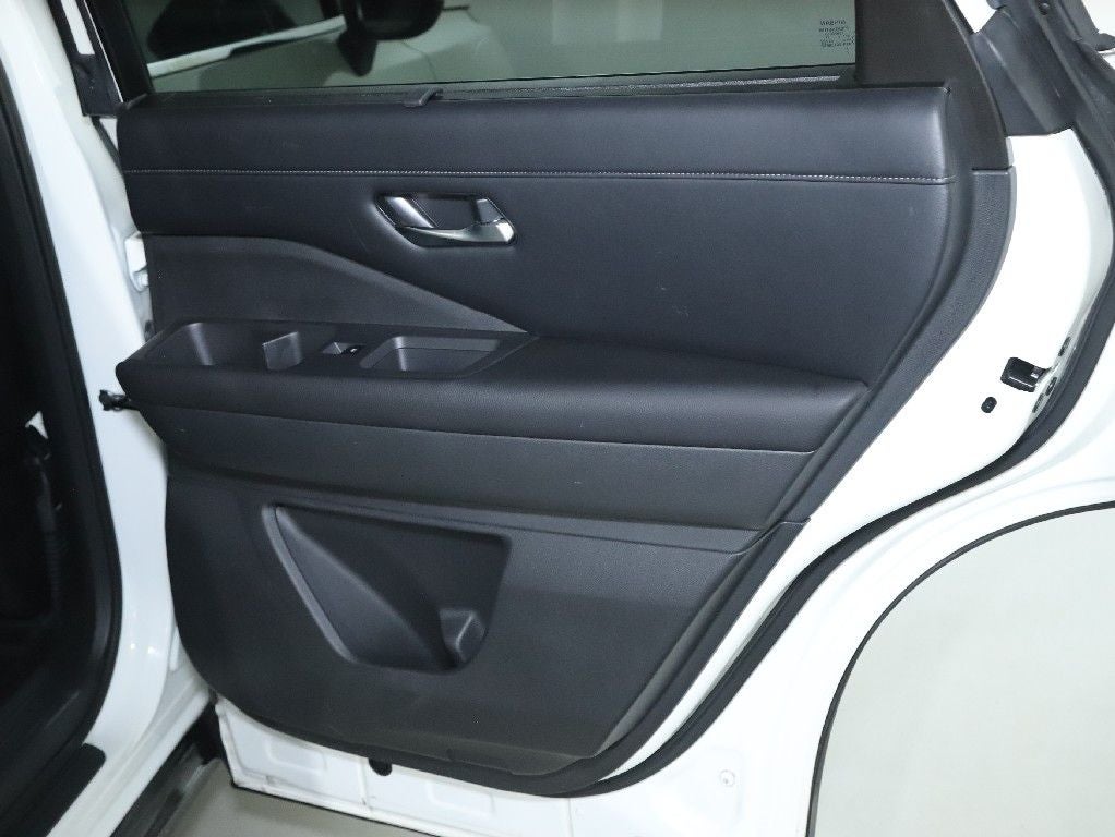 2023 Nissan Pathfinder SL Premium AWD