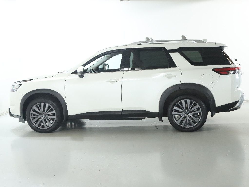 2023 Nissan Pathfinder SL Premium AWD