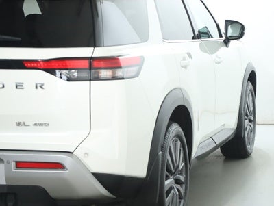 2023 Nissan Pathfinder SL Premium AWD
