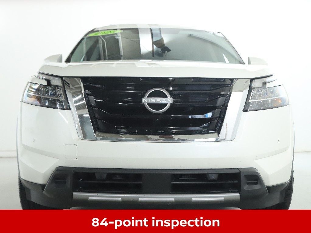 2023 Nissan Pathfinder SL Premium AWD