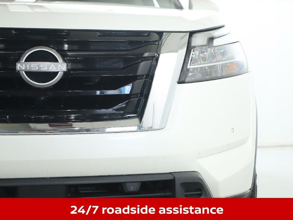 2023 Nissan Pathfinder SL Premium AWD