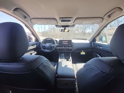 2026 Nissan Pathfinder SL