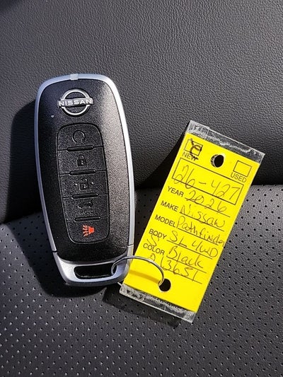 2026 Nissan Pathfinder SL