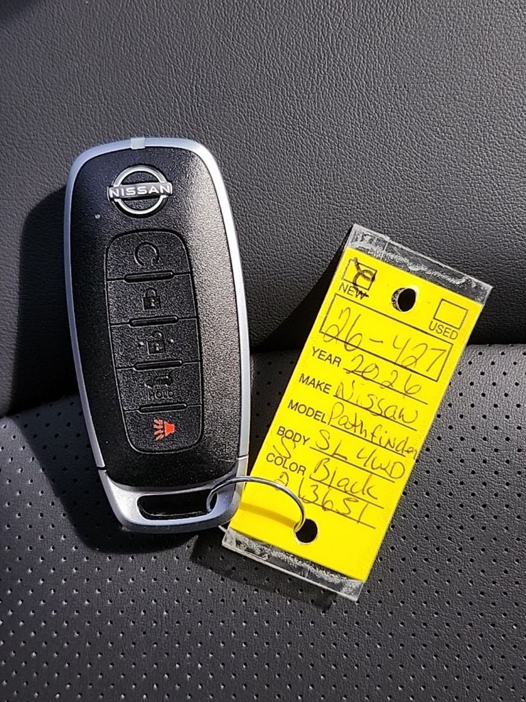 2026 Nissan Pathfinder SL