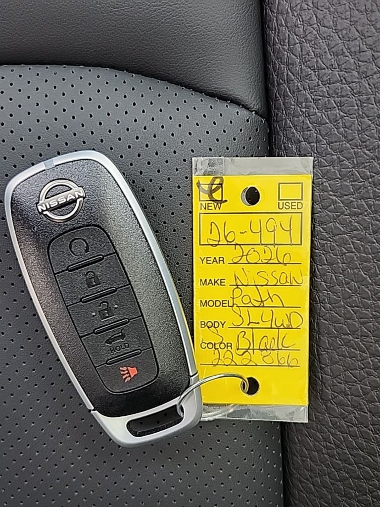 2026 Nissan Pathfinder SL