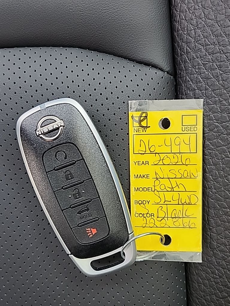 2026 Nissan Pathfinder SL