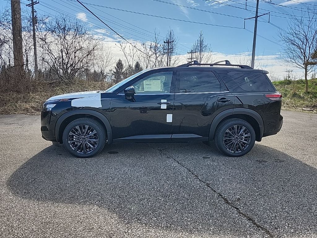 2026 Nissan Pathfinder SL